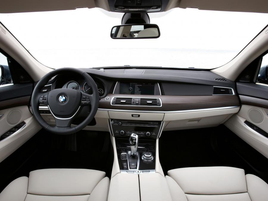  BMW 530d Gran Turismo 2009 года  (фото 26 из 29)